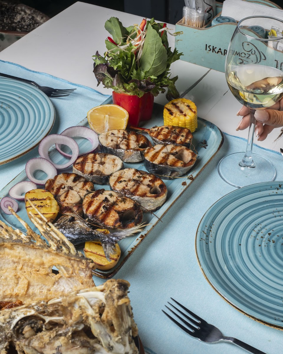 Iskarmoz Restaurant Photos 2